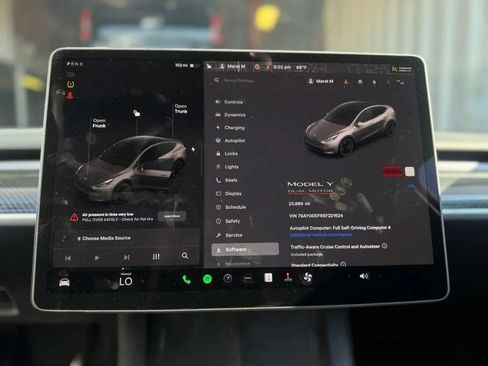 Used 2025 Tesla Model Y Performance AWD/4WD image 18
