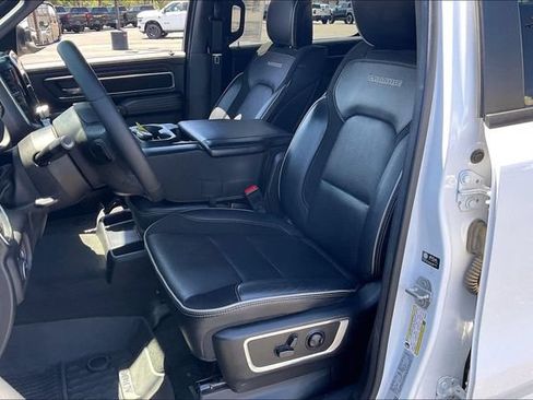 Used 2023 RAM 1500 Laramie AWD/4WD image 27