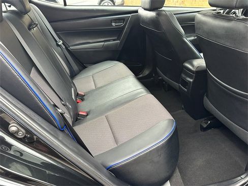 Used 2018 Toyota Corolla SE image 14