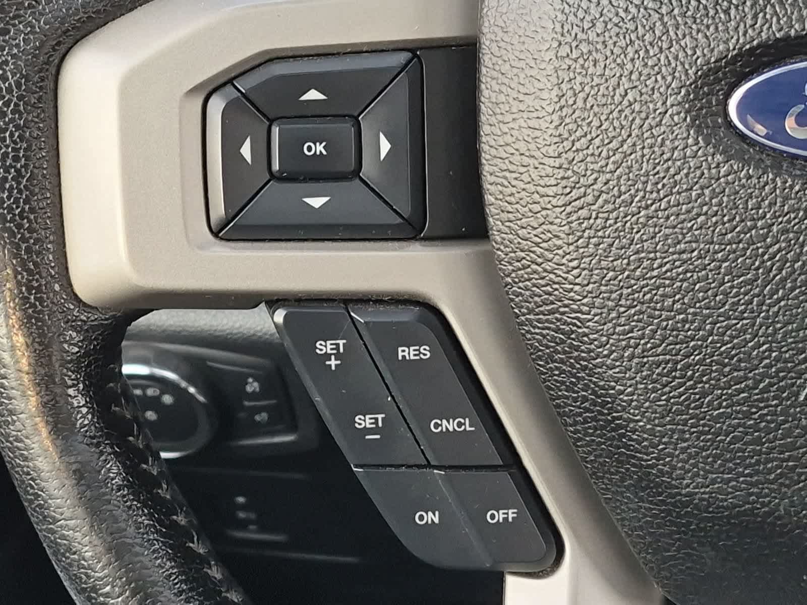Used 2016 Ford F150 Lariat w/ Equipment Group 502A Luxury AWD/4WD image 25