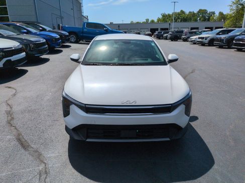 New 2025 Kia K4 EX FWD image 2