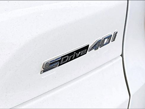 Used 2021 BMW X5 sDrive40i w/ Premium Package image 10