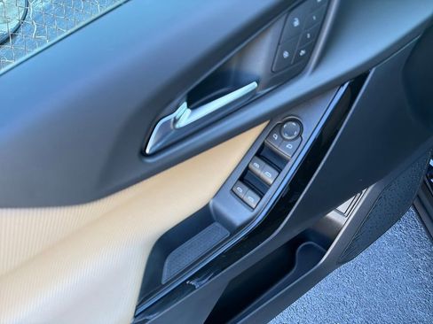 New 2026 Chevrolet Equinox ACTIV w/ Convenience Package III image 11