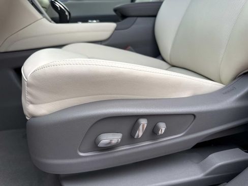 New 2026 Cadillac XT5 Premium Luxury w/ Driver Assist Package FWD image 20