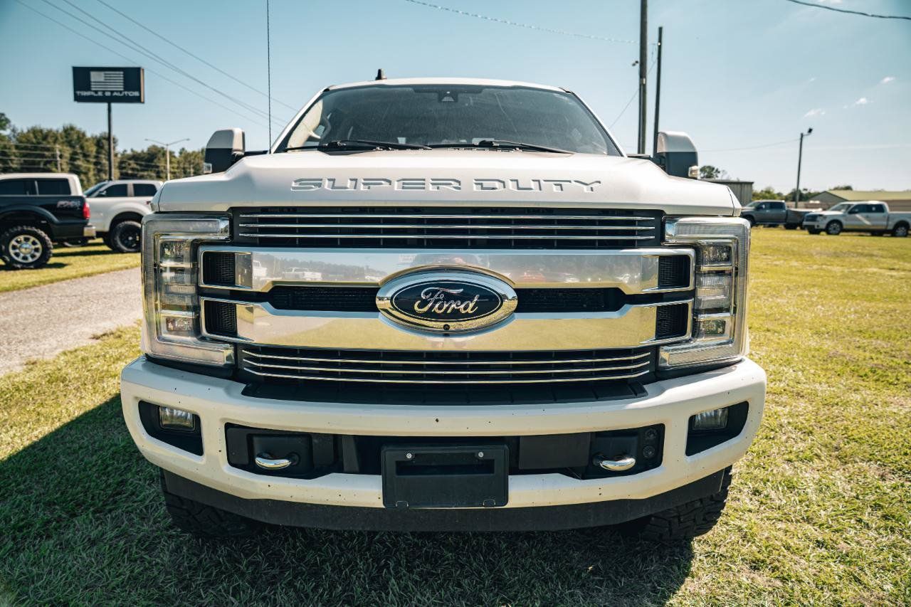 Used 2019 Ford F250 Limited w/ FX4 Off-Road Package AWD/4WD image 2