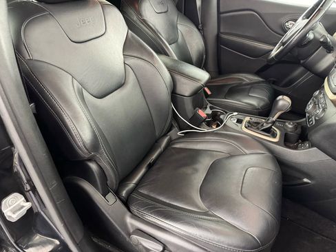 Used 2016 Jeep Cherokee Limited image 33