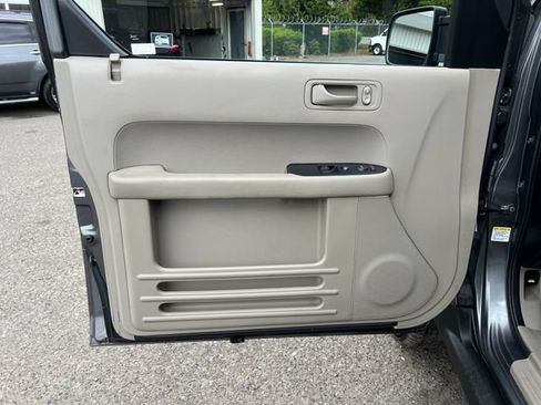 Used 2011 Honda Element EX image 16