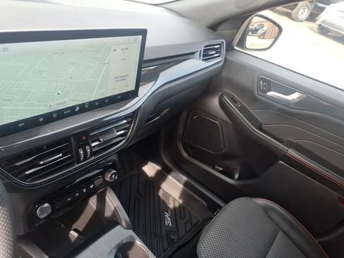 Certified 2023 Ford Escape ST-Line Select w/ Tech Pack #2 image 26