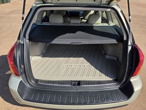 Used 2007 Subaru Outback 3.0R L.L. Bean AWD/4WD image 37