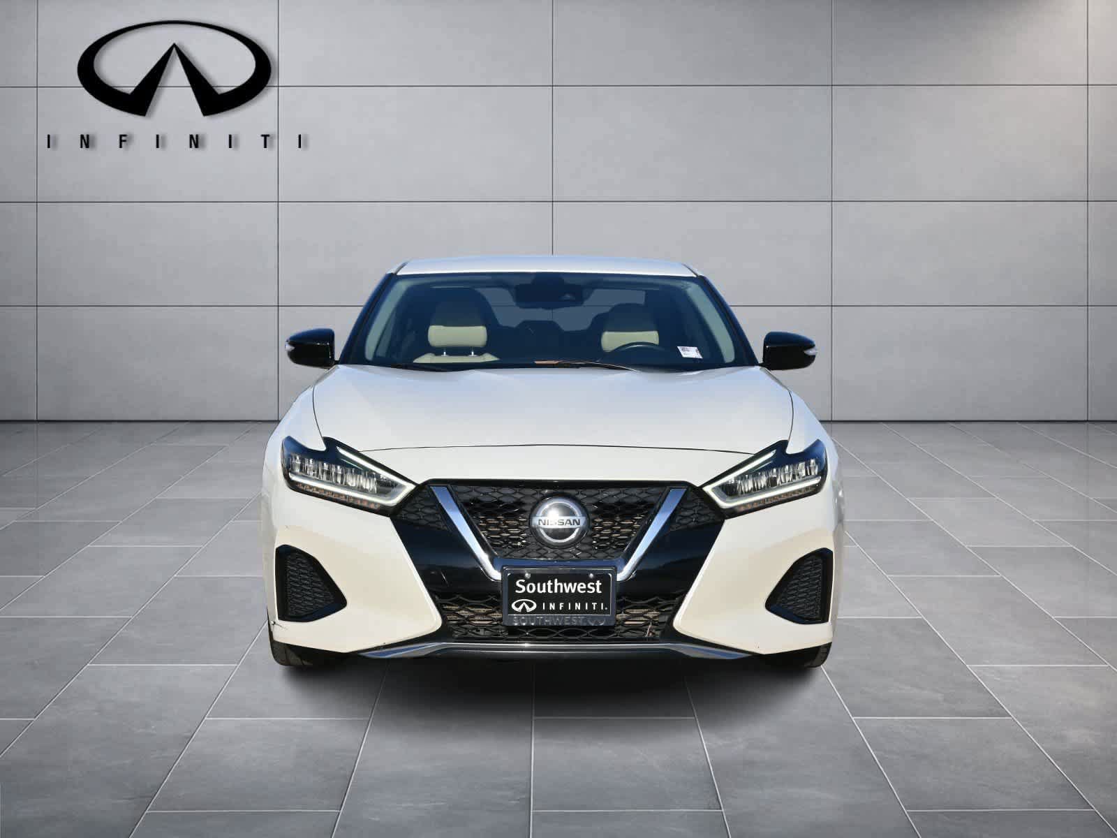 Used 2020 Nissan Maxima 3.5 SV w/ Floor Mat Group FWD image 2