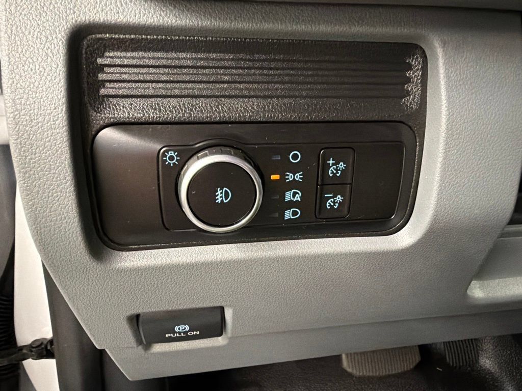 New 2026 Ford F550 4x4 Regular Cab Super Duty image 20