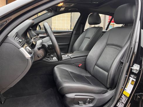 Used 2014 BMW 535i xDrive Sedan image 12
