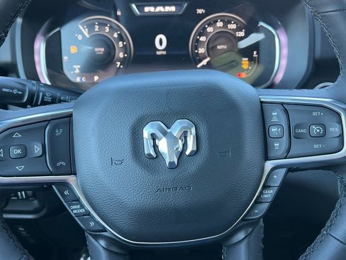 New 2026 RAM 1500 4x4 Crew Cab image 21