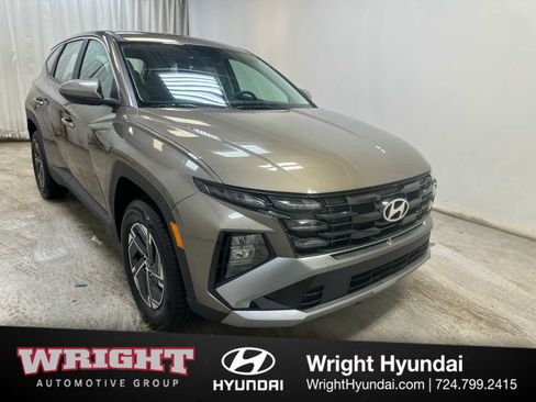 New 2026 Hyundai Tucson Blue SE AWD/4WD image 1