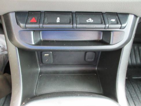 Certified 2017 Chevrolet Colorado W/T w/ WT Convenience Package AWD/4WD image 28