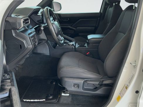 Used 2024 Toyota Tacoma SR AWD/4WD image 20
