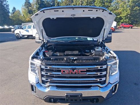 Used 2022 GMC Sierra 2500 SLE image 17