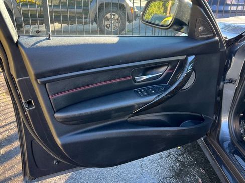 Used 2014 BMW 335i 335i 4dr Sedan image 25