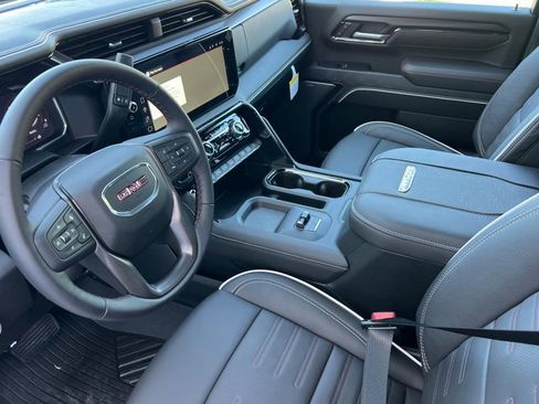 New 2026 GMC Sierra 2500 AT4X w/ AT4X AEV Edition AWD/4WD image 7