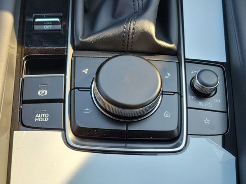 New 2026 MAZDA MAZDA3 Carbon image 29