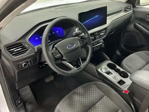 Used 2023 Ford Escape Active w/ Tech Pack #1 image 13