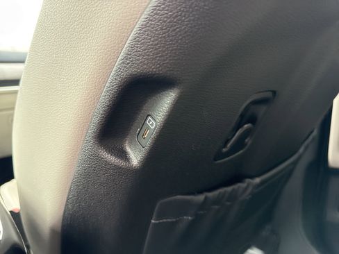 Used 2023 Kia Telluride EX image 21