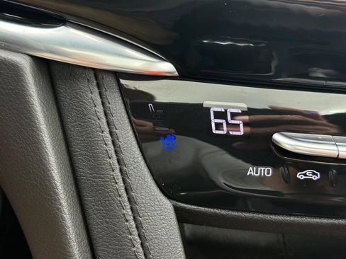 Used 2024 Cadillac XT6 Sport w/ LPO, Floor Liner Package AWD/4WD image 22