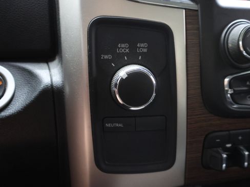 Used 2017 RAM 2500 Laramie w/ Sport Appearance Group AWD/4WD image 44