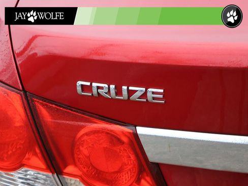 Used 2014 Chevrolet Cruze LT FWD image 8