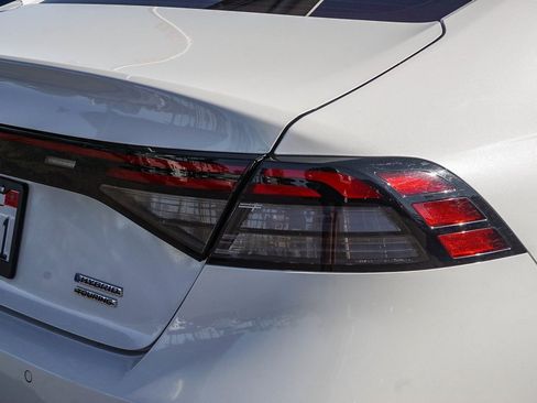 Used 2025 Honda Accord Touring image 8