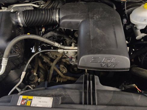 Used 2021 RAM 1500 Tradesman w/ Tradesman SXT Package RWD image 30