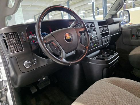 Used 2021 Chevrolet Express 2500 w/ Driver Convenience Package RWD image 25