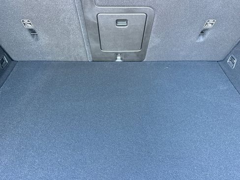 New 2026 Volvo XC60 B5 Core image 15