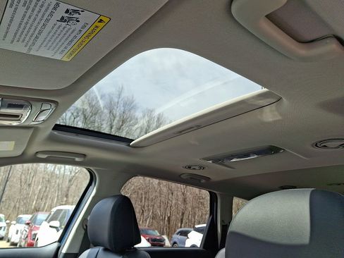 Used 2023 Kia Telluride S w/ S Sunroof Package image 15