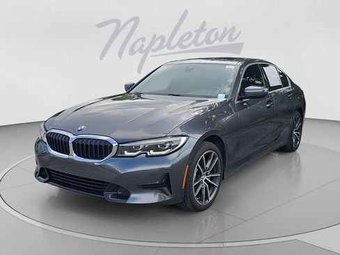 Used 2022 BMW 330i Sedan w/ Premium Package 2 RWD image 1