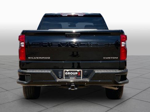 Used 2024 Chevrolet Silverado 1500 Custom RWD image 5