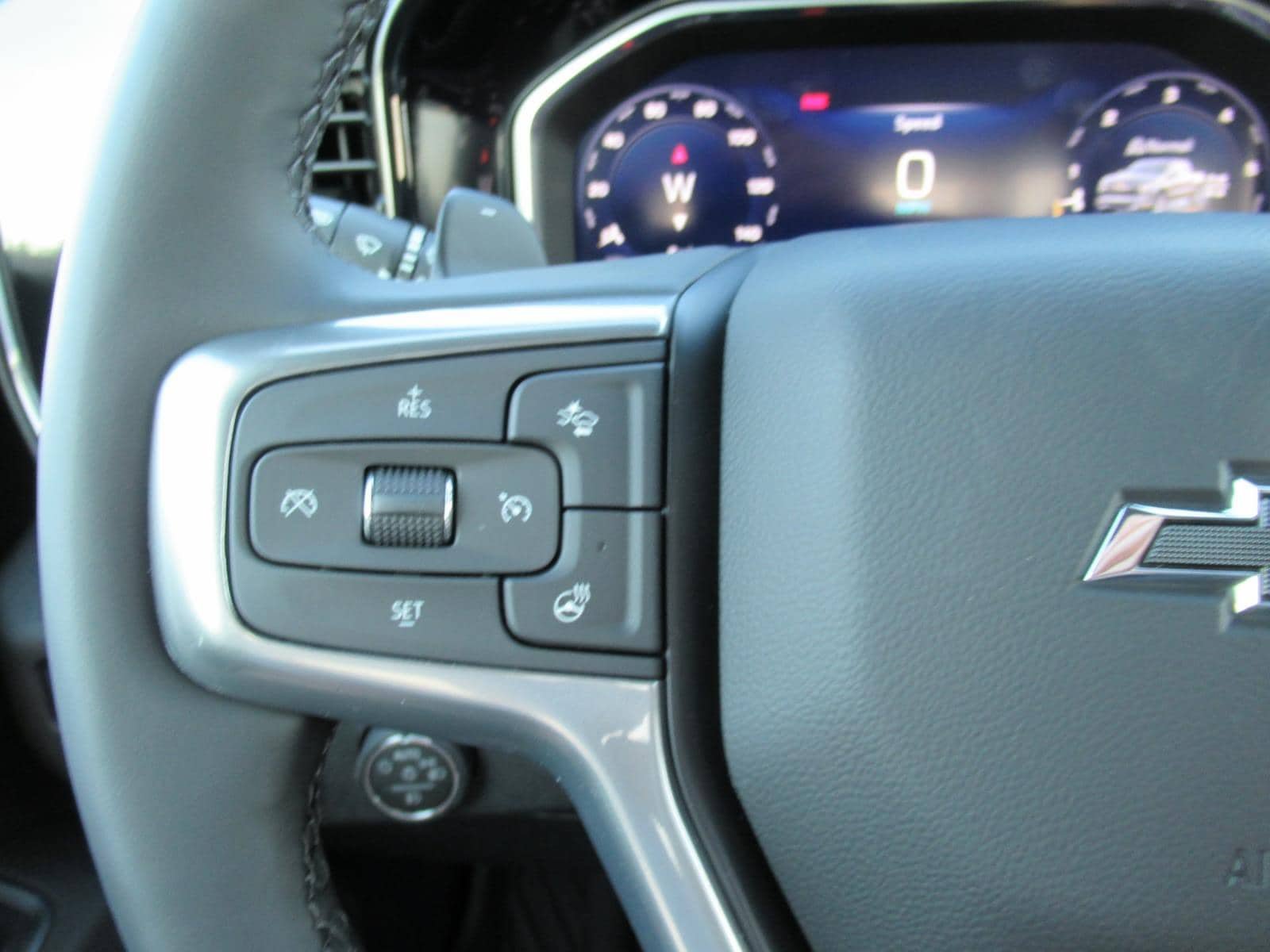 New 2026 Chevrolet Silverado 1500 RST w/ RST All Star Premium Package AWD/4WD image 24