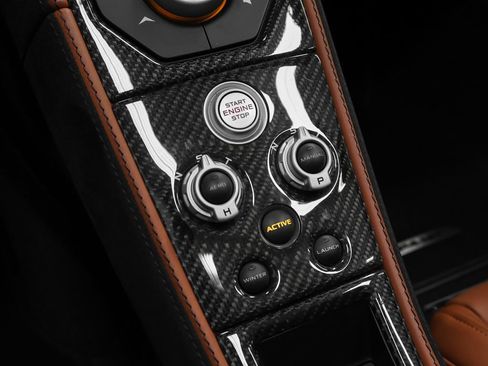 Used 2013 McLaren MP4-12C Spider RWD image 51