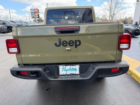 New 2026 Jeep Gladiator Sport image 7