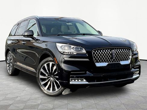 Used 2023 Lincoln Aviator Black Label Grand Touring AWD/4WD image 3