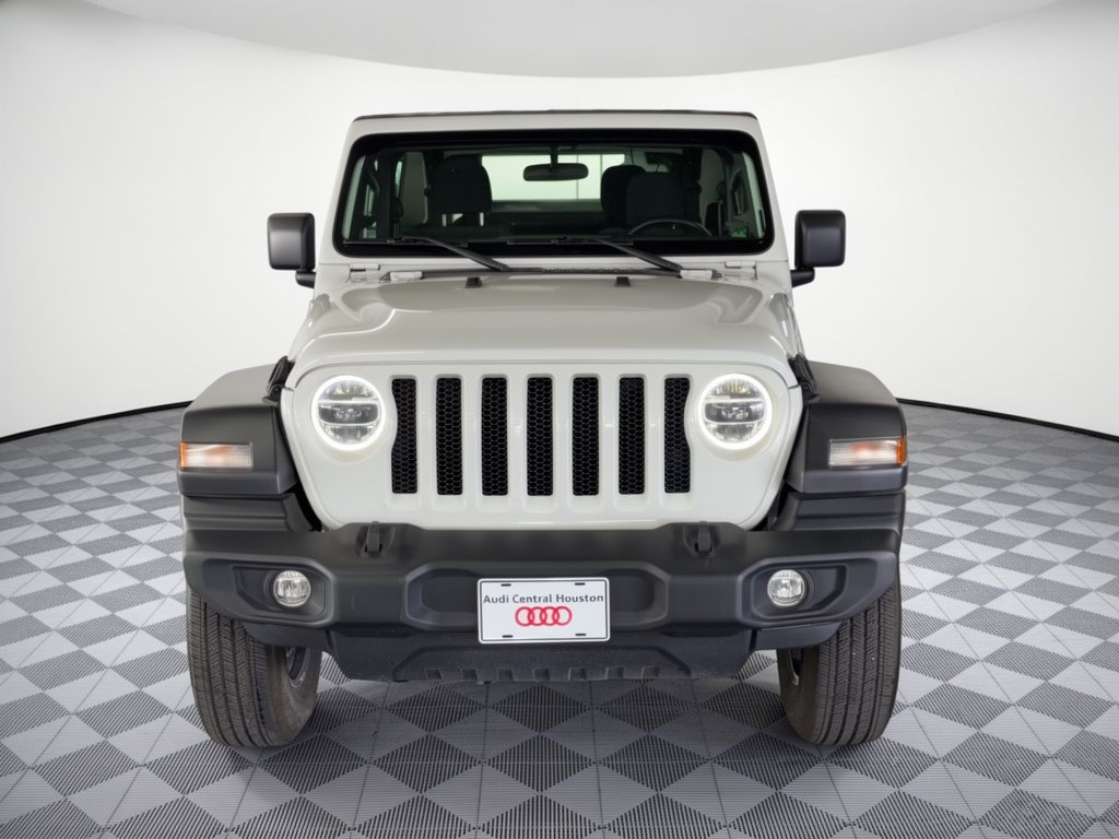 Used 2022 Jeep Wrangler Sport AWD/4WD image 6