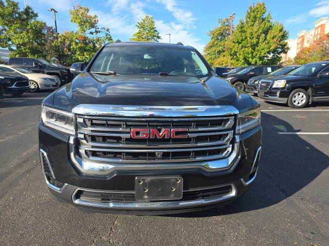 Used 2023 GMC Acadia SLT w/ Technology Package AWD/4WD image 9