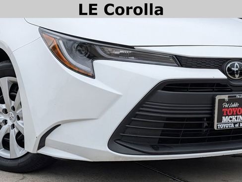 Used 2024 Toyota Corolla LE FWD image 3