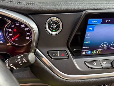 Used 2020 Chevrolet Blazer LT image 25