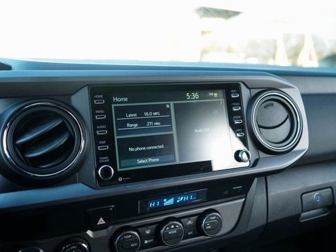 Used 2021 Toyota Tacoma TRD Off-Road image 26