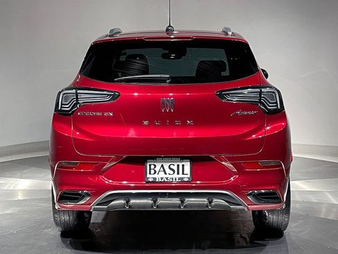 Used 2024 Buick Encore GX Avenir w/ Avenir Convenience Package FWD image 12