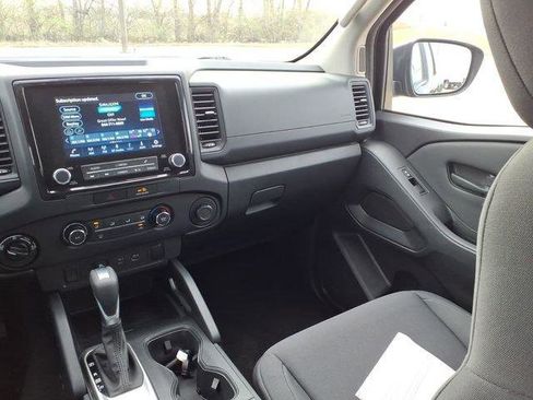 Used 2022 Nissan Frontier S w/ Technology Package AWD/4WD image 6