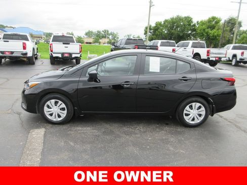 Used 2025 Nissan Versa S w/ Trunk Package FWD image 10