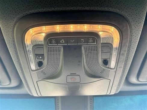 Used 2020 Mercedes-Benz Sprinter 2500 image 29