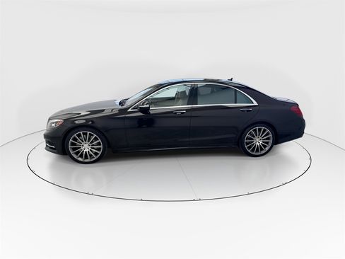 Used 2015 Mercedes-Benz S 550 Sedan w/ Sport Package w/ Sport Package image 5